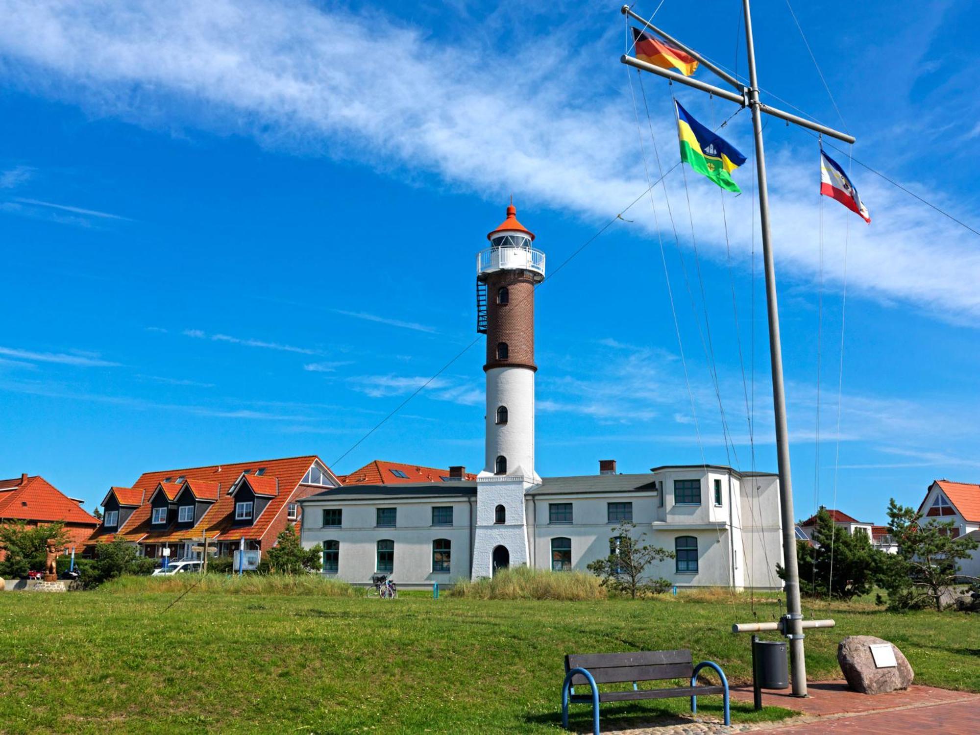 Ferienwohnungen Am Lotsenstieg Abendrot Insula Poel Exterior foto